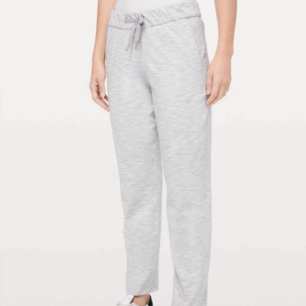 Lululemon On The Fly Pant *27"